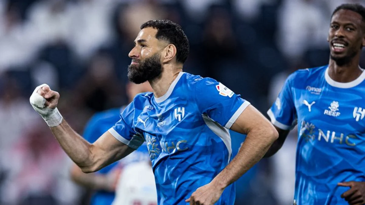 الهلال يقترب من صفقة مدوية .. ومفاجأة بنزيما الجديدة
