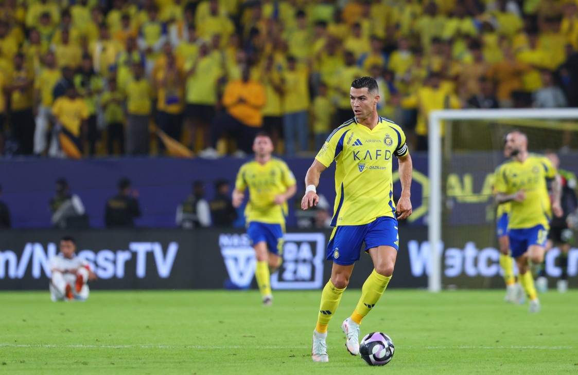 النصر يعبر عقبة الرياض بهدف ساديو ماني 