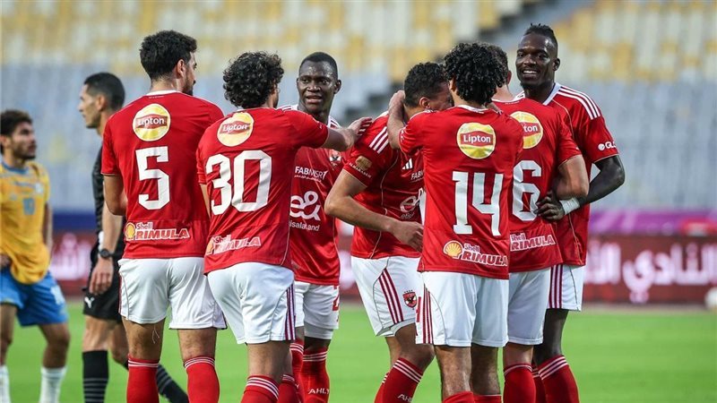 الأهلي يستعيد لاعبه قبل لقاء المقاولون .. تغريدة